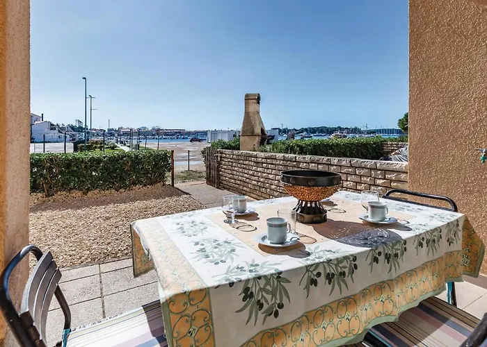 Two-bedroom In Apartament Medulin